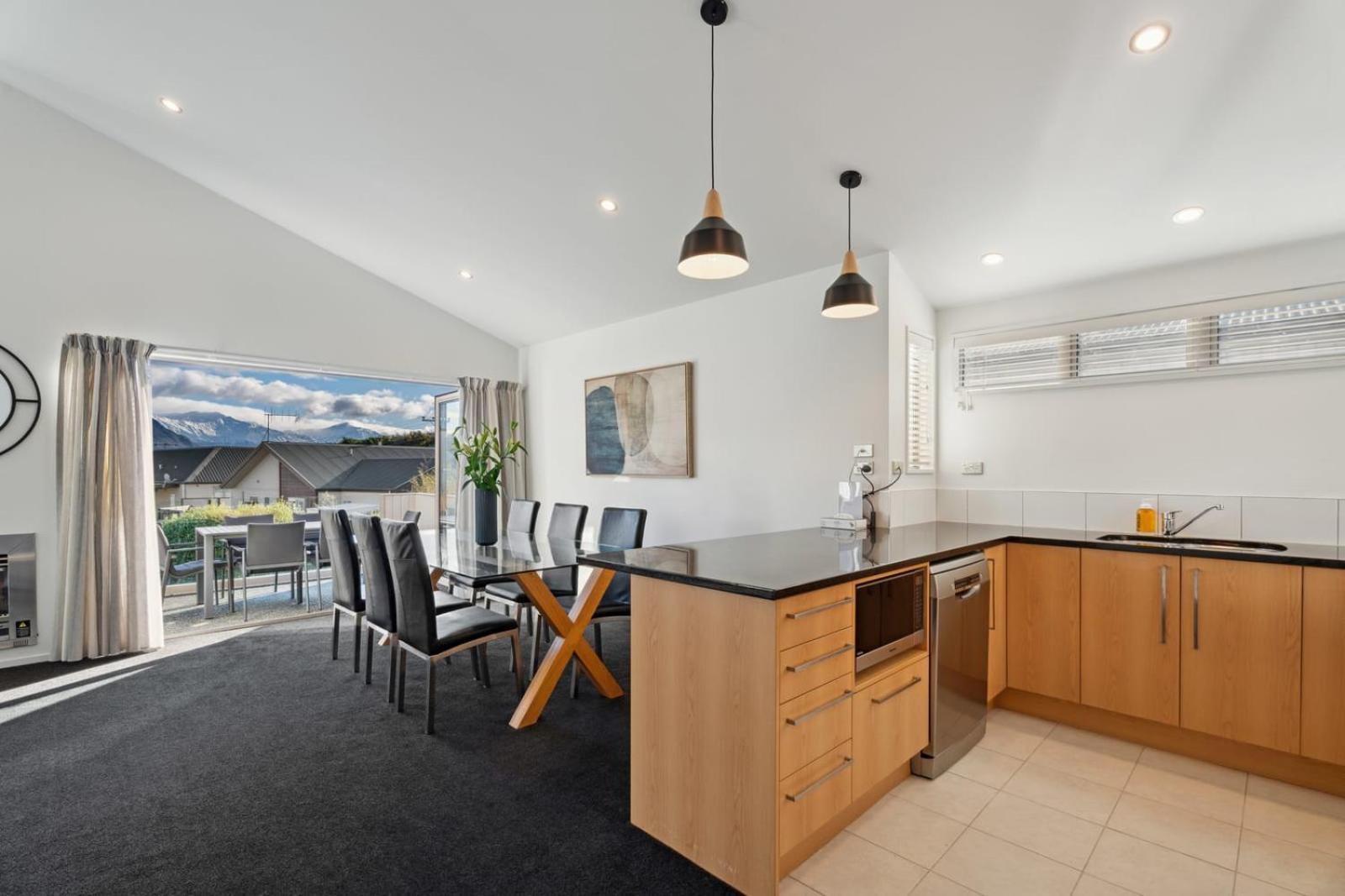 Alpine Retreat - 3 Bedroom Wanaka Buitenkant foto