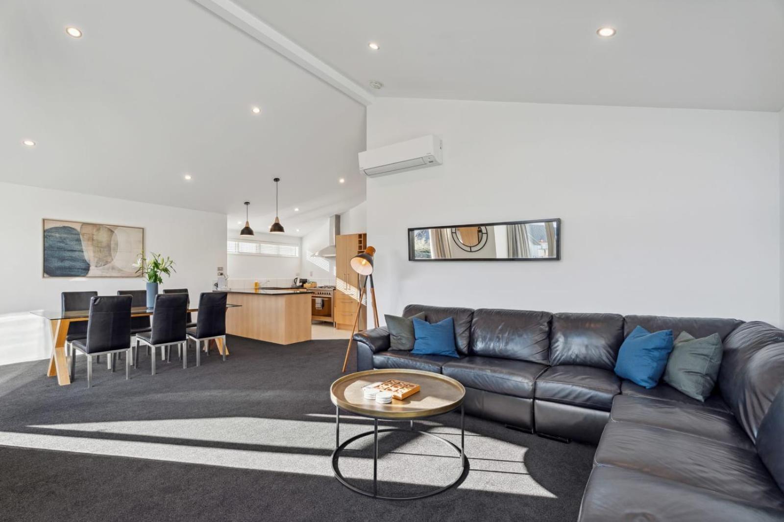 Alpine Retreat - 3 Bedroom Wanaka Buitenkant foto
